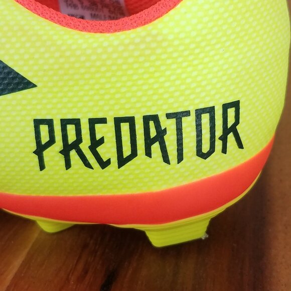 Men's Size 5 1/2 Yellow Adidas Predator 18.4 FxG Soccer Cleats DB2005 - Picture 5 of 9